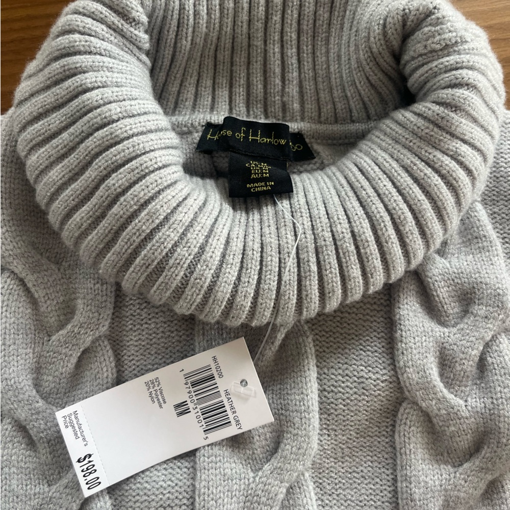 House of Harlow 1960 Gray Turtleneck Sweater - Picture 2 of 4